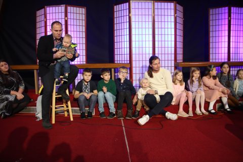 Vitalii Hanulich was one of the refugees who was ready and willing to contribute. He is currently one of the pastors of the church and an ADRA project manager with the United Nations, helping with the monthly distribution of four million kilos (8,818,490.49 pounds) of food to Ukraine.