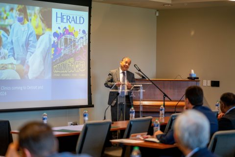 Carmelo Mercado, Lake Union General Vice President and Multicultural Ministries director, delivers his report at the March 2024 Executive Committee.