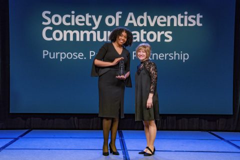 Andrews University alumna Claudia Allen (BA ‘13) received the Young Professional Award from Society of Adventist Communicators former President Brenda Dickerson.