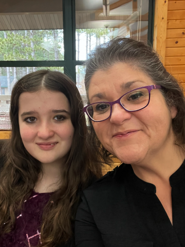Deborah with her daughter, Zoë, at a spring 2024 women’s ministries retreat.