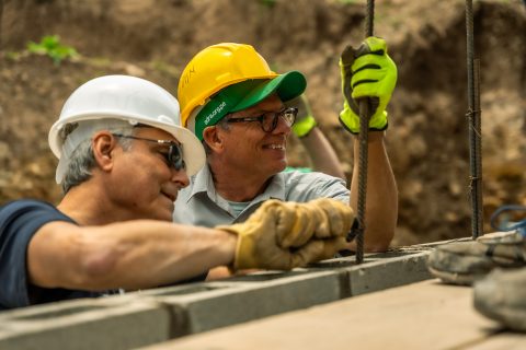 John Grys, Illinois Conference president (right)