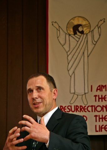“What is interesting to note,” says Arkadiusz Bojko, Illinois Conference pastor and native of Poland, “is that the Polish government has not built a single refugee camp. Instead, they have accepted every woman and child from Ukraine across their borders–whether or not they have passports–and have given all who apply the Polish equivalent of a U.S. social security number and a work permit.”  | Credit: Andrzej Mucka
